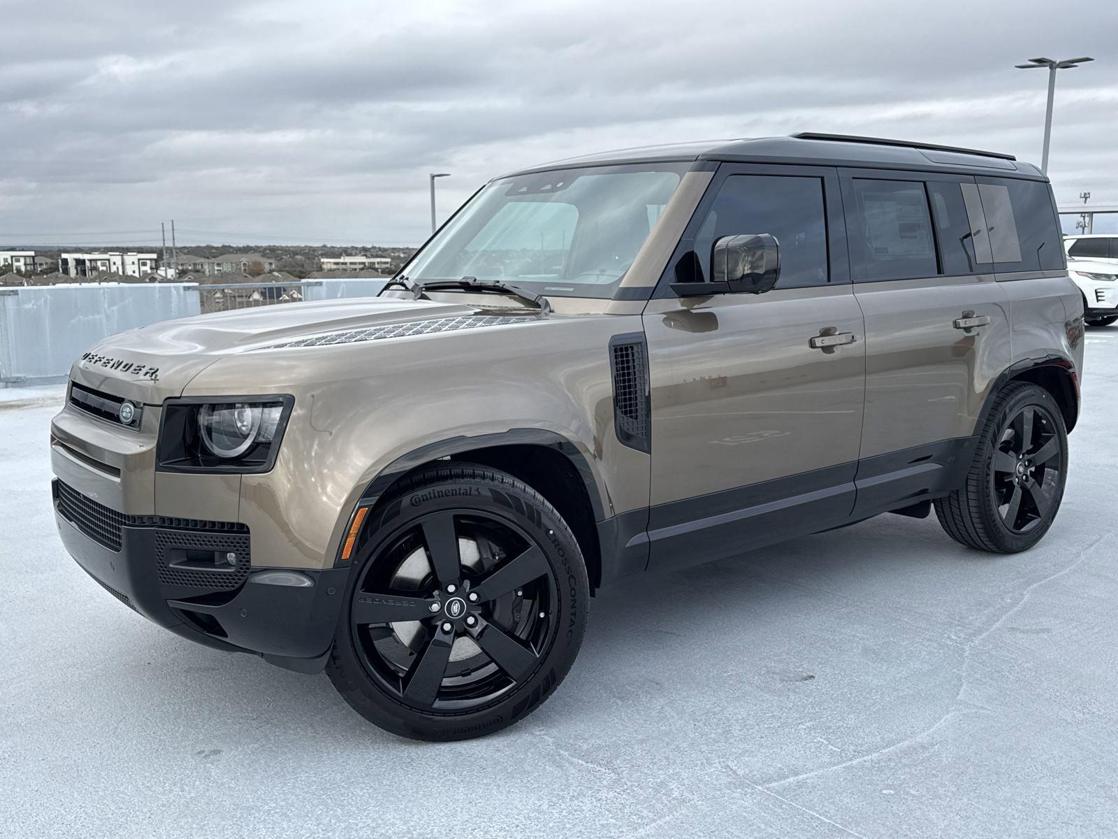 2025 Defender Vehicle Photo in AUSTIN, TX 78717