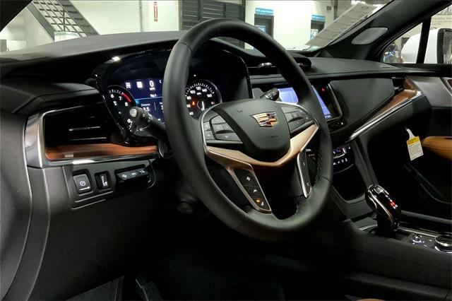 2025 Cadillac XT5 Vehicle Photo in KANSAS CITY, MO 64114-4545