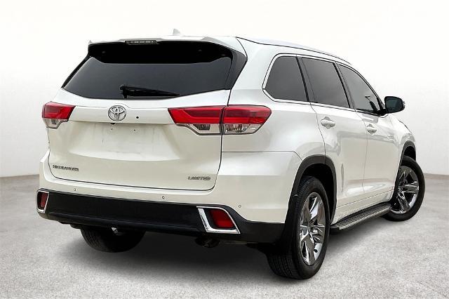 2019 Toyota Highlander Vehicle Photo in Grapevine, TX 76051