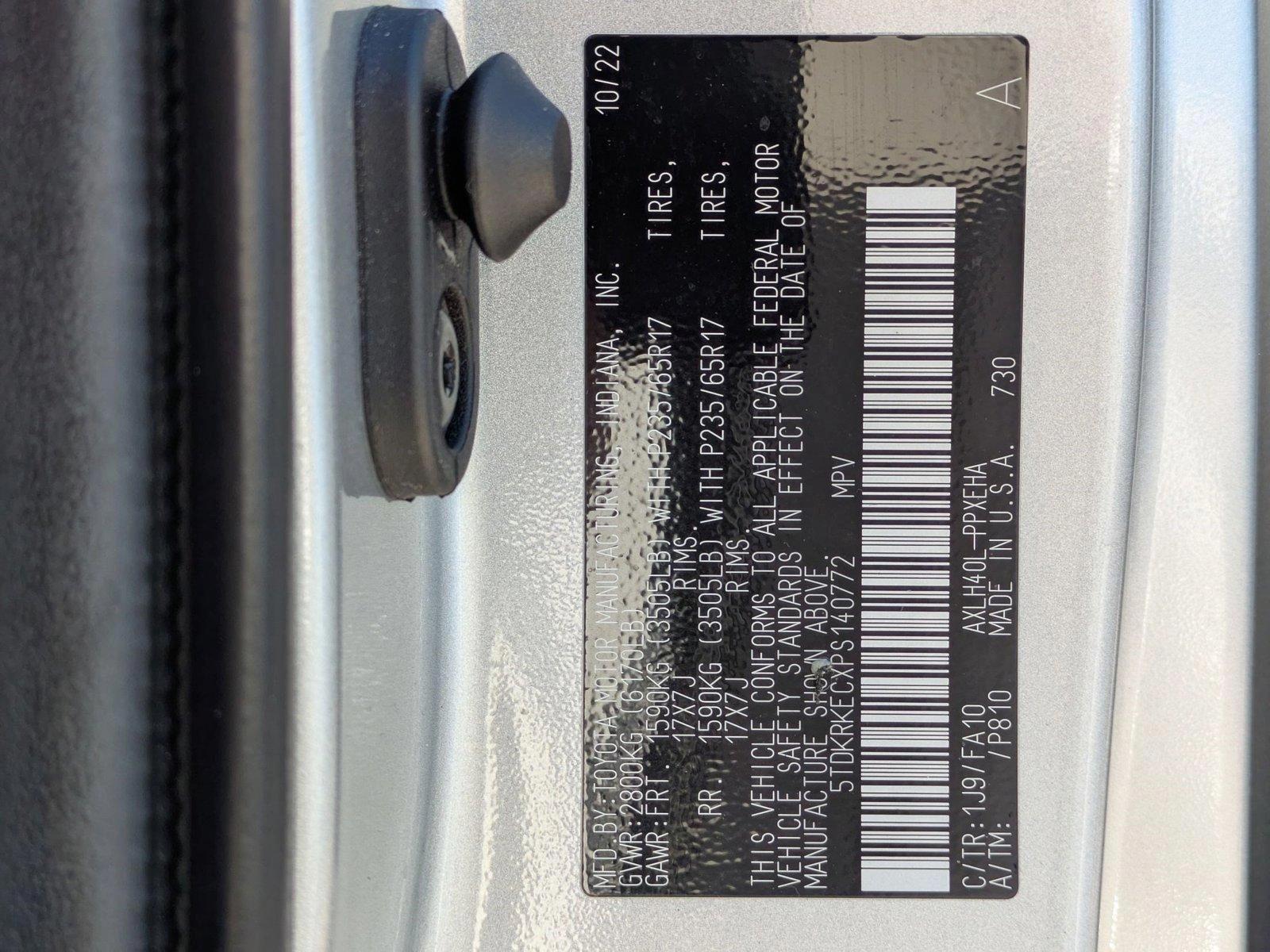 2023 Toyota Sienna Vehicle Photo in Tampa, FL 33614