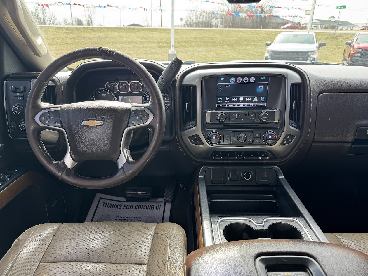 2016 Chevrolet Silverado 3500HD Vehicle Photo in BOONVILLE, IN 47601-9633