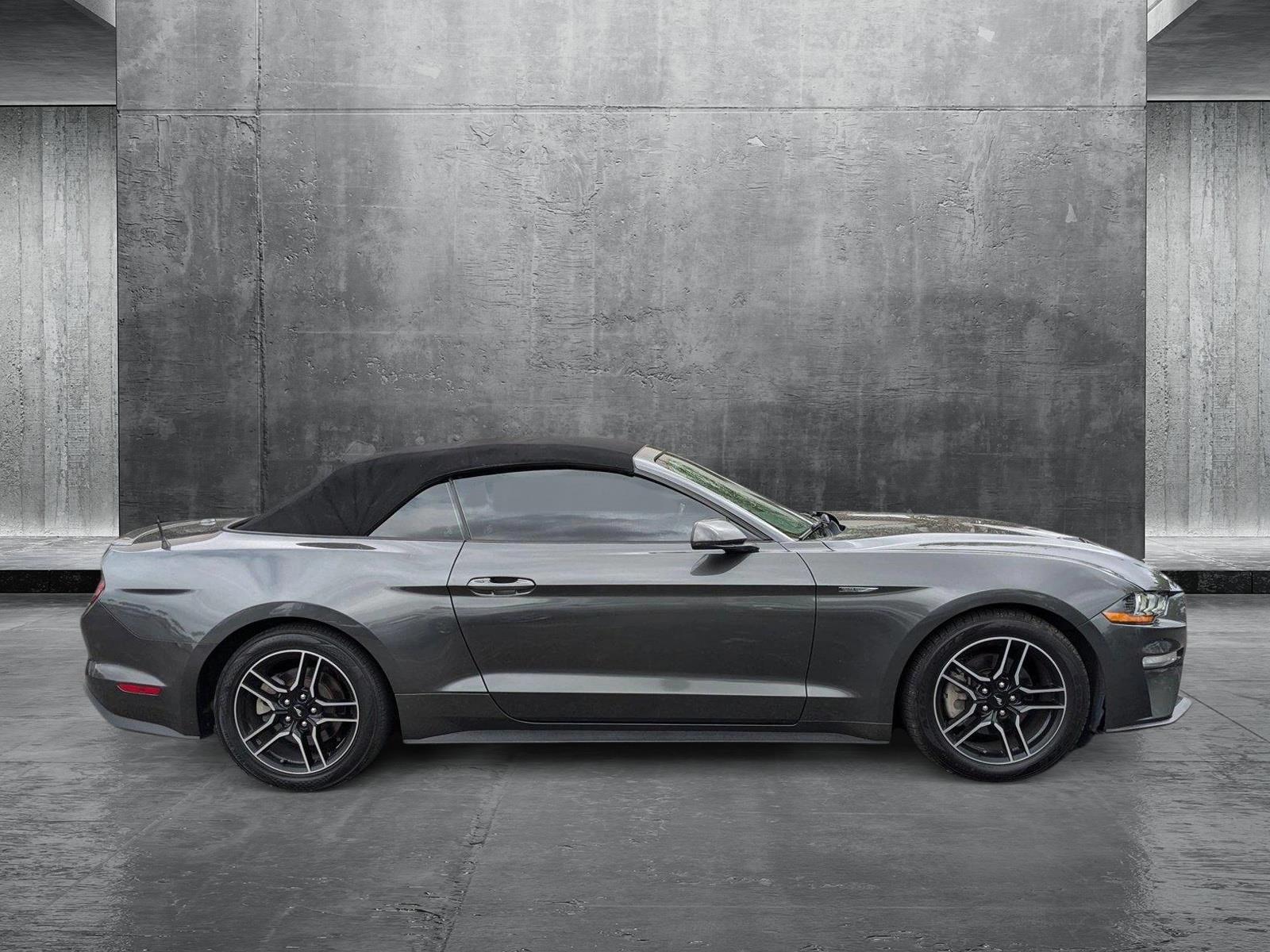 2020 Ford Mustang Vehicle Photo in Miami, FL 33015