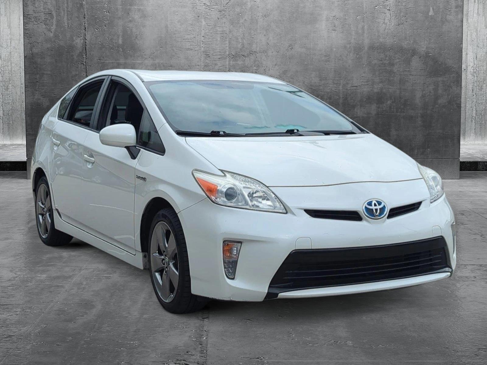 2013 Toyota Prius Vehicle Photo in Ft. Myers, FL 33907