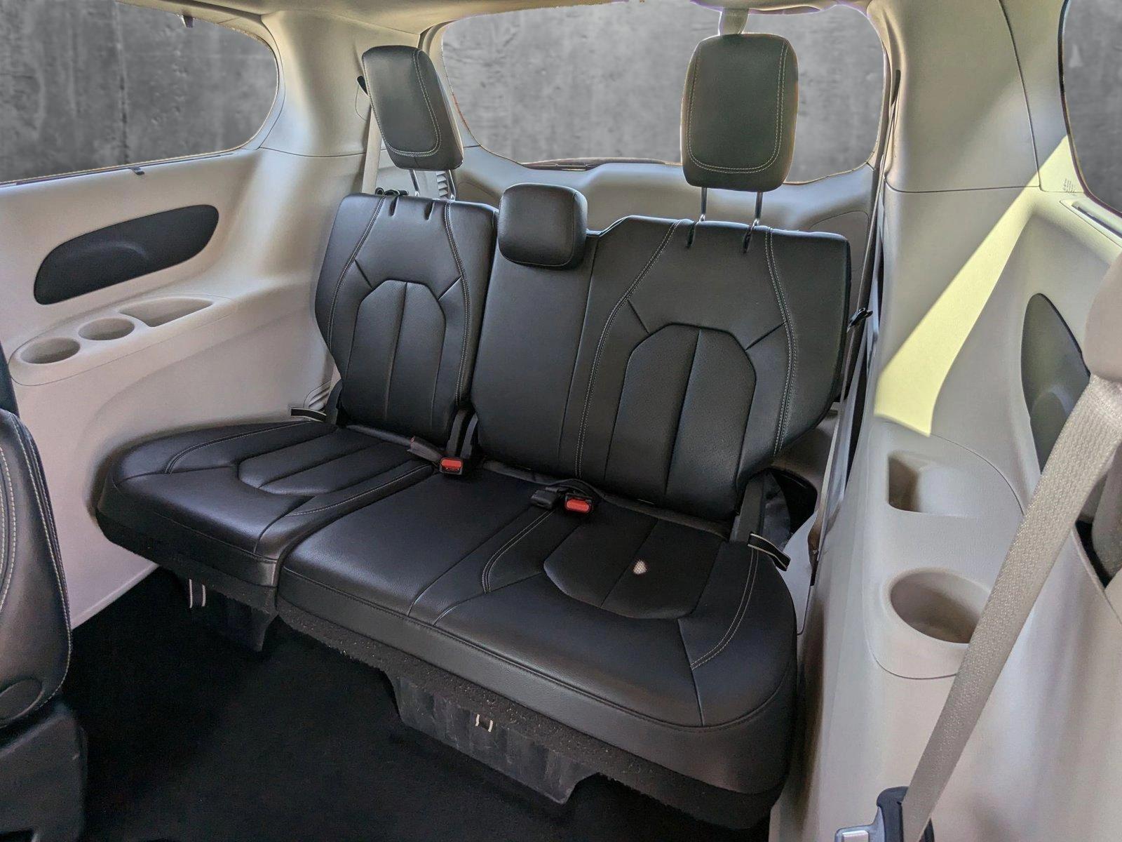 2022 Chrysler Pacifica Vehicle Photo in Spokane Valley, WA 99212