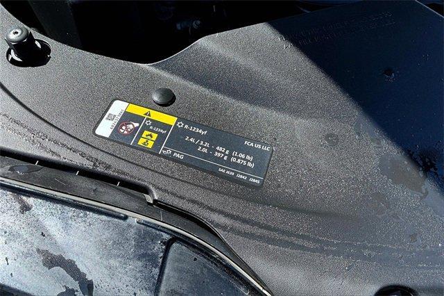 2021 Jeep Cherokee Vehicle Photo in TOPEKA, KS 66609-0000
