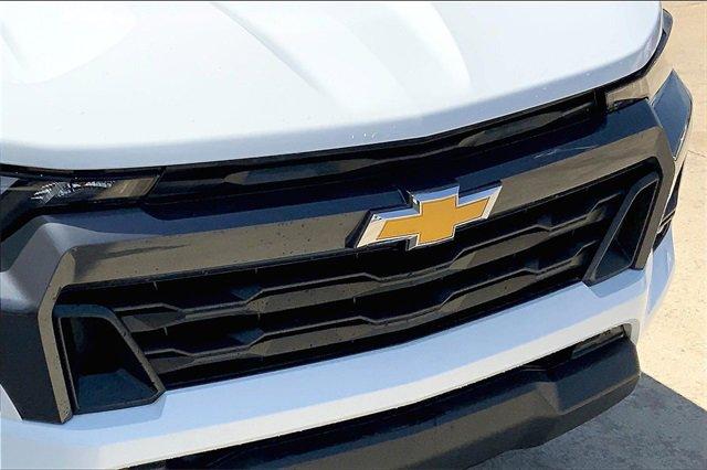 2023 Chevrolet Colorado Vehicle Photo in TOPEKA, KS 66609-0000