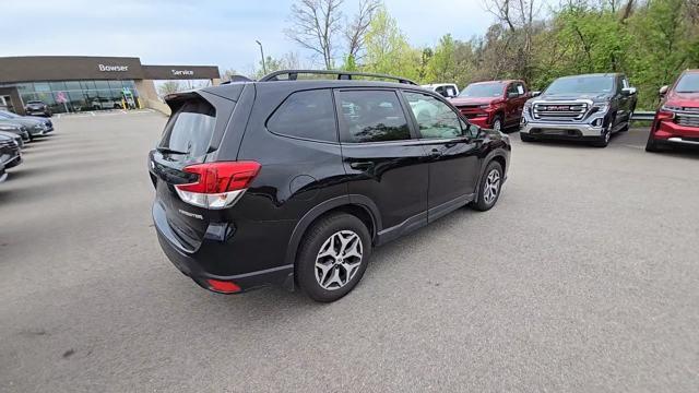 2022 Subaru Forester Vehicle Photo in Pleasant Hills, PA 15236