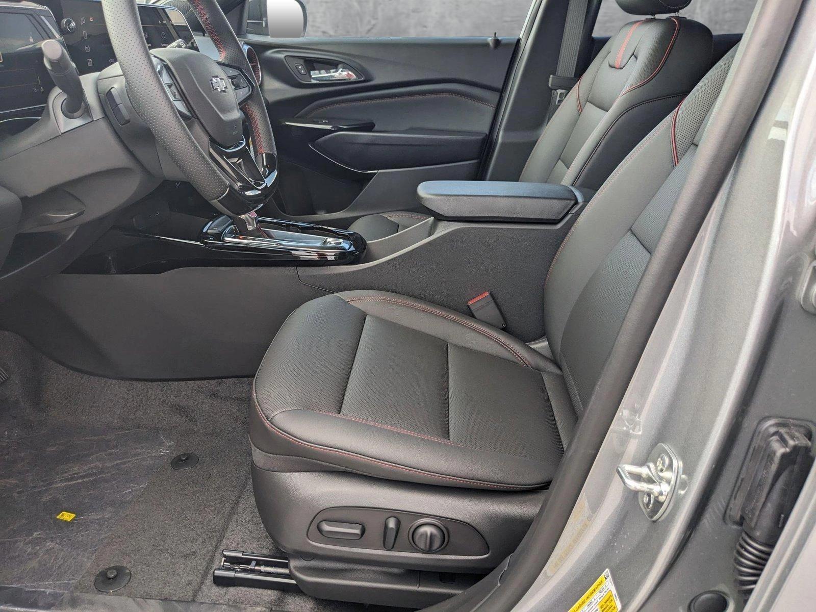 2025 Chevrolet Trax Vehicle Photo in MIAMI, FL 33172-3015