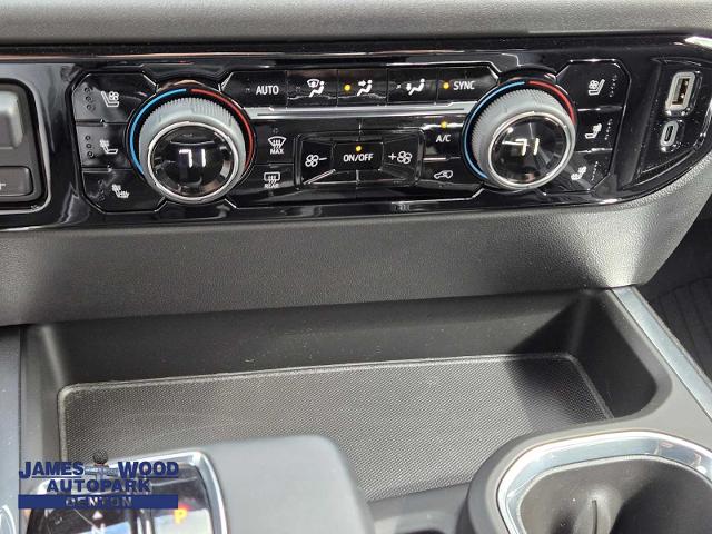 2023 Chevrolet Silverado 1500 Vehicle Photo in DENTON, TX 76210-9321