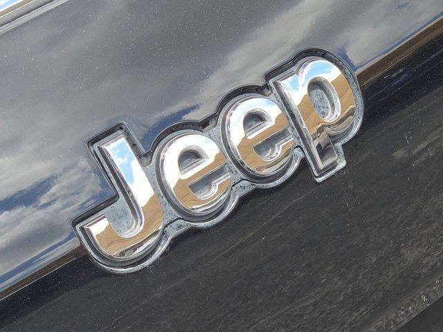 2021 Jeep Grand Cherokee L Vehicle Photo in Decatur, TX 76234