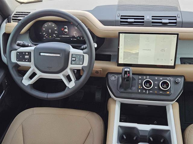 2025 Defender Vehicle Photo in AUSTIN, TX 78717