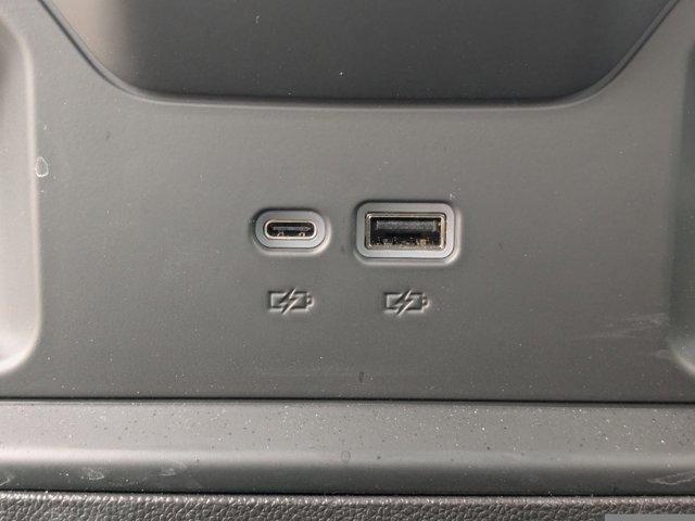 2024 Chevrolet Silverado 1500 Vehicle Photo in BRUNSWICK, GA 31525-1881