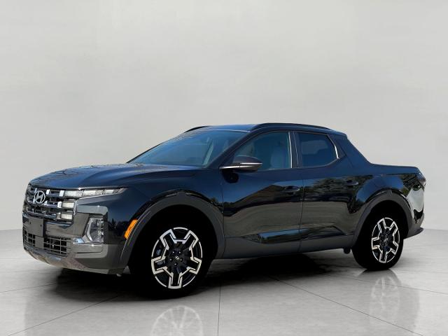 2025 Hyundai SANTA CRUZ Vehicle Photo in Green Bay, WI 54304