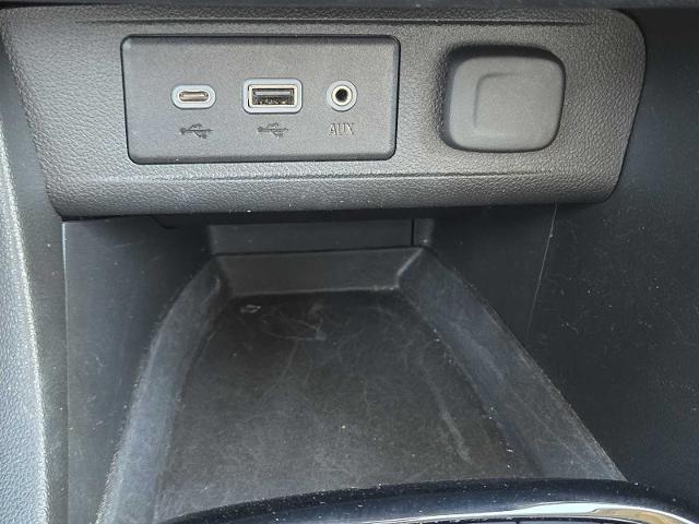 2020 Buick Encore GX Vehicle Photo in DENTON, TX 76210-9321