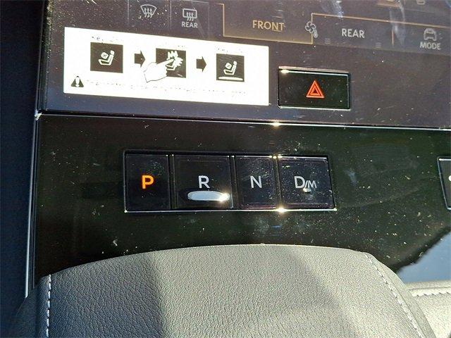 2025 INFINITI QX80 Vehicle Photo in Willow Grove, PA 19090