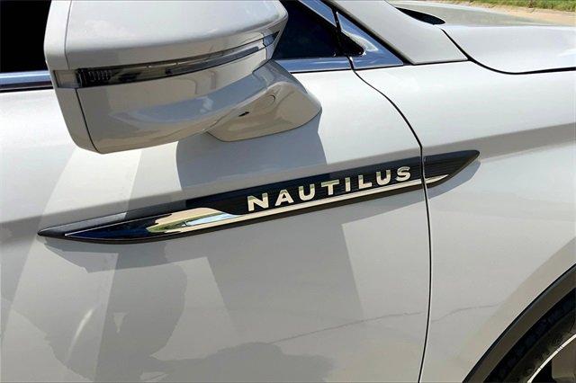 2021 Lincoln Nautilus Vehicle Photo in TOPEKA, KS 66609-0000