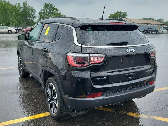 2022 Jeep Compass Vehicle Photo in Cedar Rapids, IA 52402