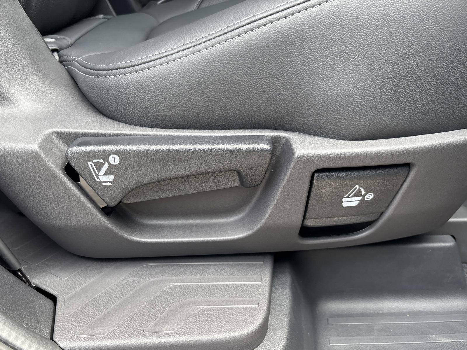 2025 Subaru Ascent Vehicle Photo in Mechanicsburg, PA 17050