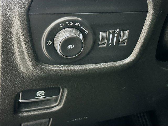 2022 Jeep Grand Cherokee L Vehicle Photo in Doylsetown, PA 18901