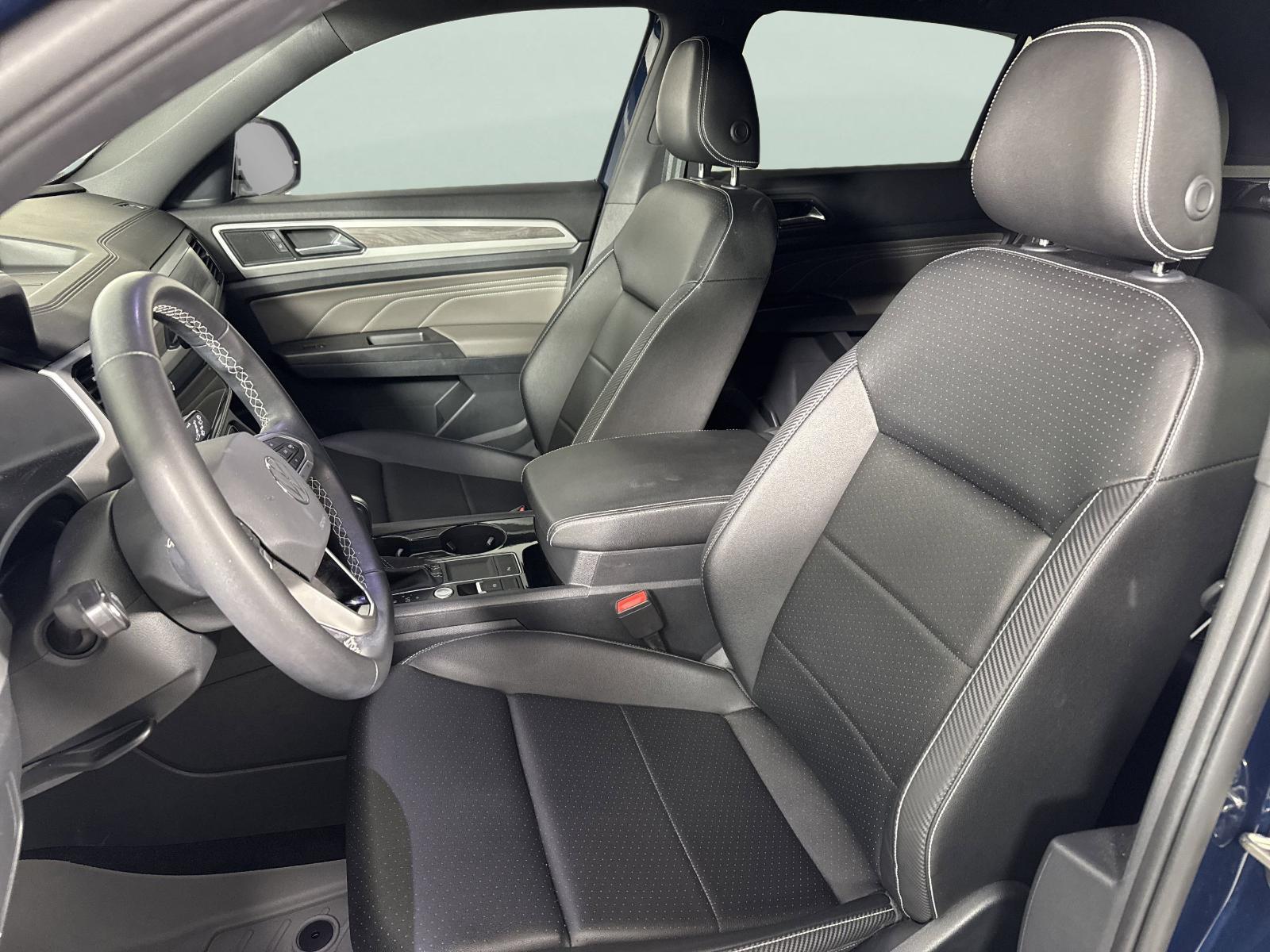 2023 Volkswagen Atlas Cross Sport Vehicle Photo in Georgetown, TX 78626