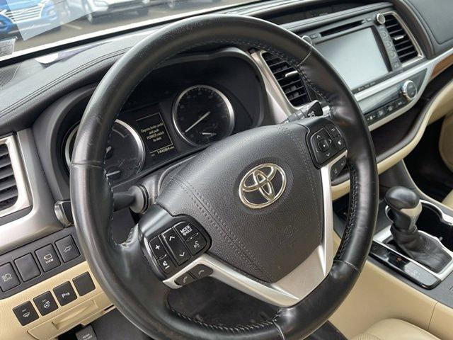 2018 Toyota Highlander Vehicle Photo in Philadelphia, PA 19116