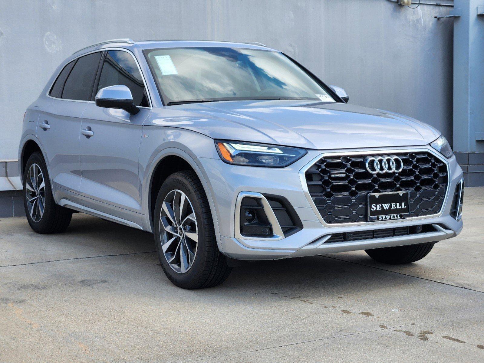 2024 Audi Q5 Vehicle Photo in SUGAR LAND, TX 77478