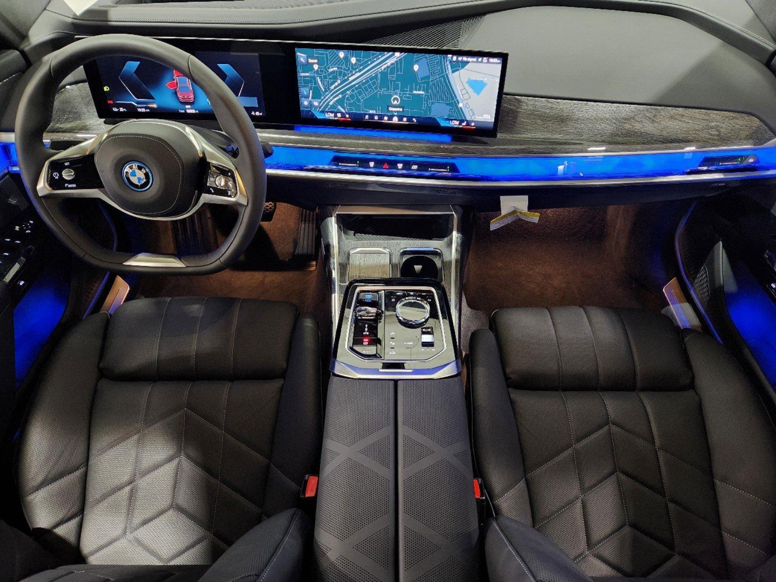 2024 BMW i7 Vehicle Photo in GRAPEVINE, TX 76051