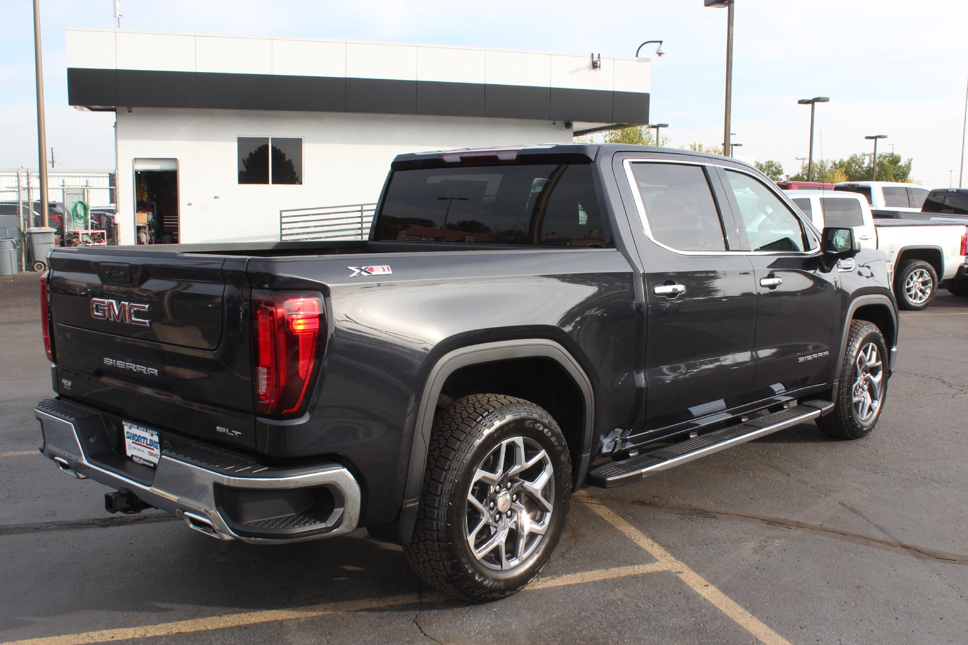 2025 GMC Sierra 1500 Vehicle Photo in AURORA, CO 80012-4011