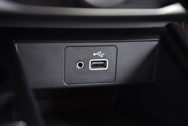 2025 Nissan Kicks Vehicle Photo in Ballwin, MO 63011