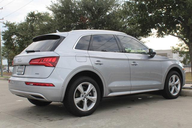 2020 Audi Q5 Vehicle Photo in HOUSTON, TX 77090