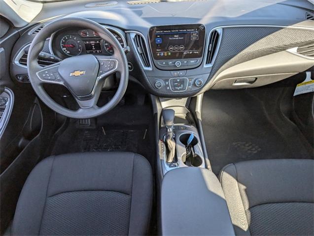 2025 Chevrolet Malibu Vehicle Photo in ENGLEWOOD, CO 80113-6708