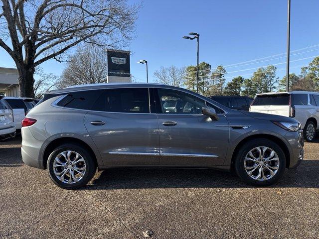 Used 2021 Buick Enclave Avenir with VIN 5GAERDKW3MJ190673 for sale in Memphis, TN