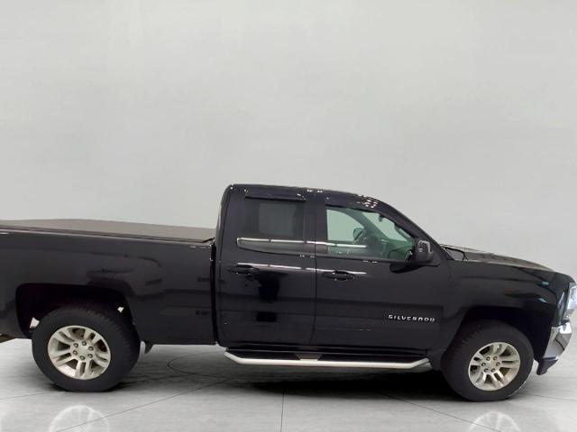 2017 Chevrolet Silverado 1500 Vehicle Photo in OSHKOSH, WI 54904-7811