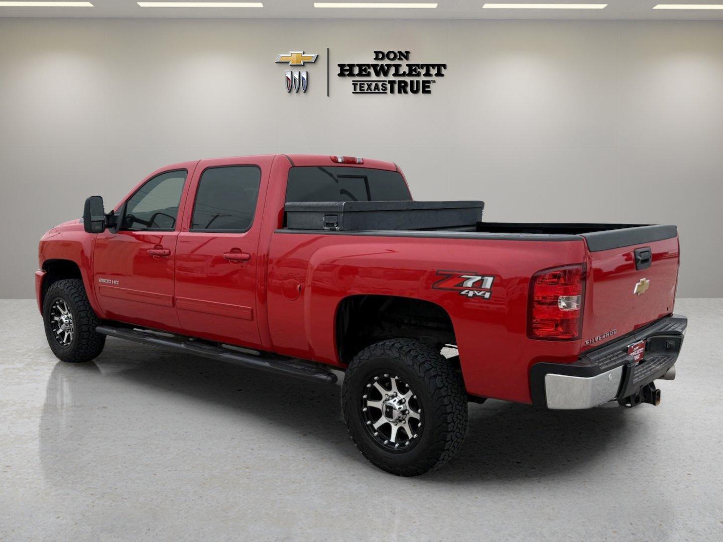 Used 2013 Chevrolet Silverado 2500HD LT with VIN 1GC1KXC80DF122630 for sale in Georgetown, TX