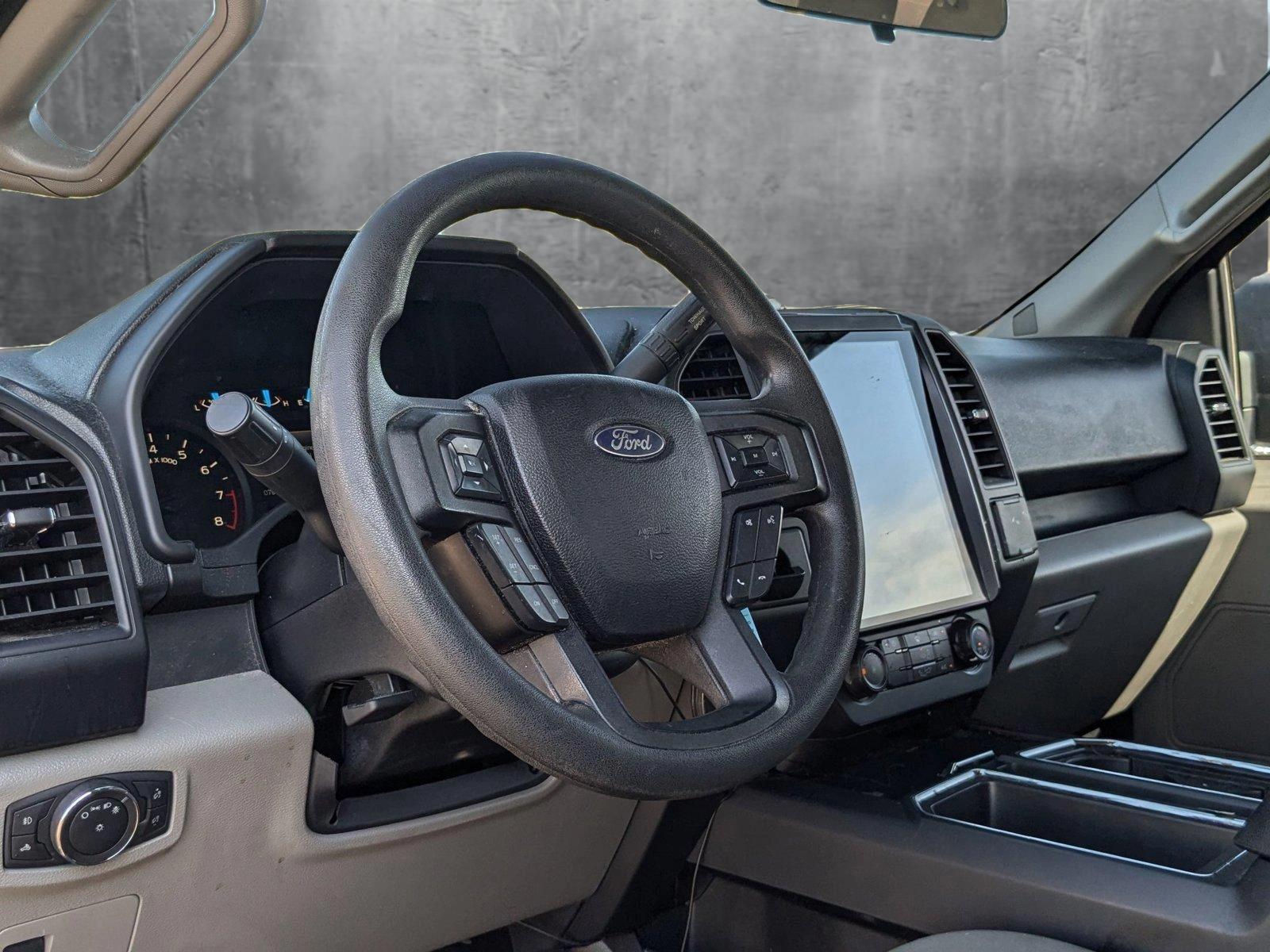 2015 Ford F-150 Vehicle Photo in St. Petersburg, FL 33713