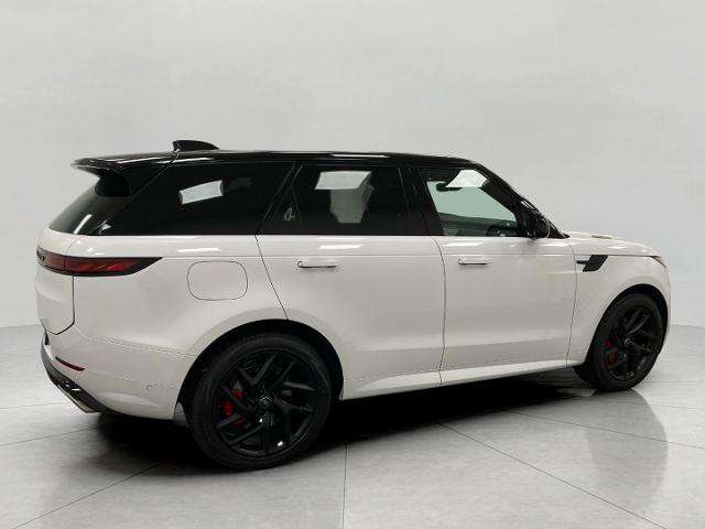 2025 Range Rover Sport Vehicle Photo in Appleton, WI 54913