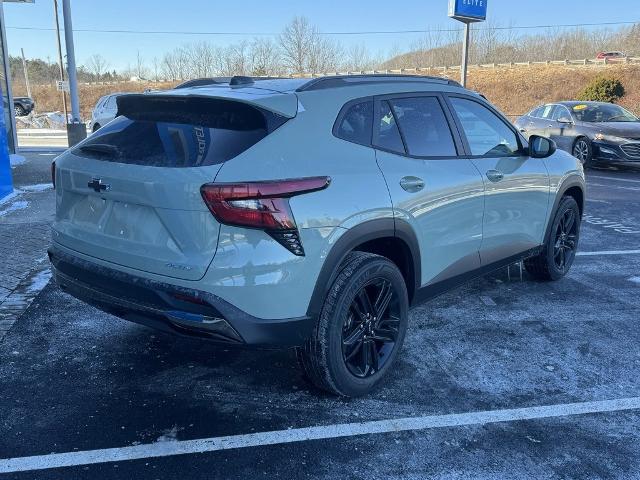 2025 Chevrolet Trax Vehicle Photo in GARDNER, MA 01440-3110