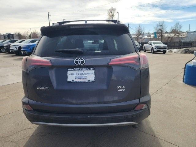 2018 Toyota RAV4 Vehicle Photo in ENGLEWOOD, CO 80113-6708