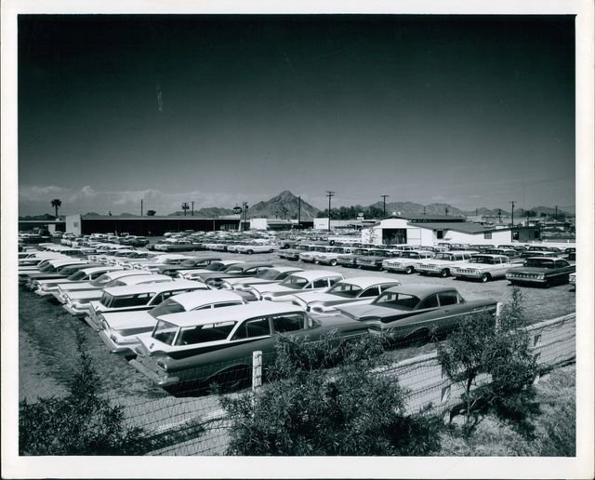 2022 Ram 1500 Classic Vehicle Photo in PHOENIX, AZ 85014-3381