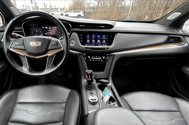 2024 Cadillac XT5 Vehicle Photo in KANSAS CITY, MO 64114-4545