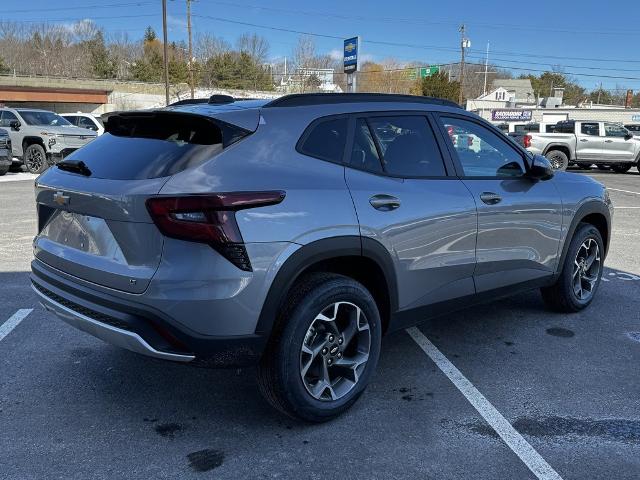 2025 Chevrolet Trax Vehicle Photo in GARDNER, MA 01440-3110