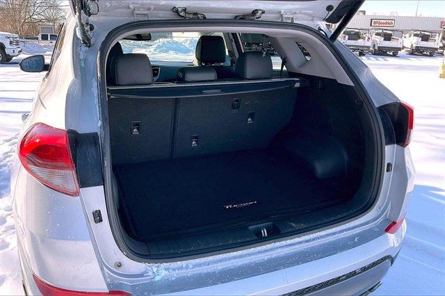 2016 Hyundai TUCSON Vehicle Photo in INDEPENDENCE, MO 64055-1314
