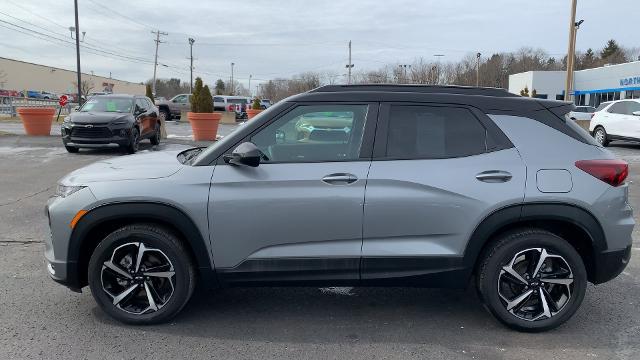 2023 Chevrolet Trailblazer Vehicle Photo in MOON TOWNSHIP, PA 15108-2571