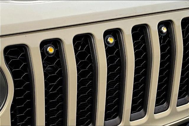 2022 Jeep Gladiator Vehicle Photo in Houston, TX 77007