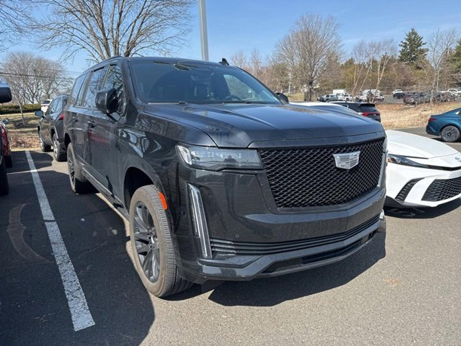 2023 Cadillac Escalade ESV Vehicle Photo in Trevose, PA 19053