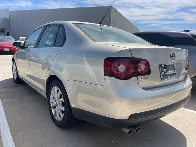 2010 Volkswagen Jetta Sedan Vehicle Photo in San Antonio, TX 78230