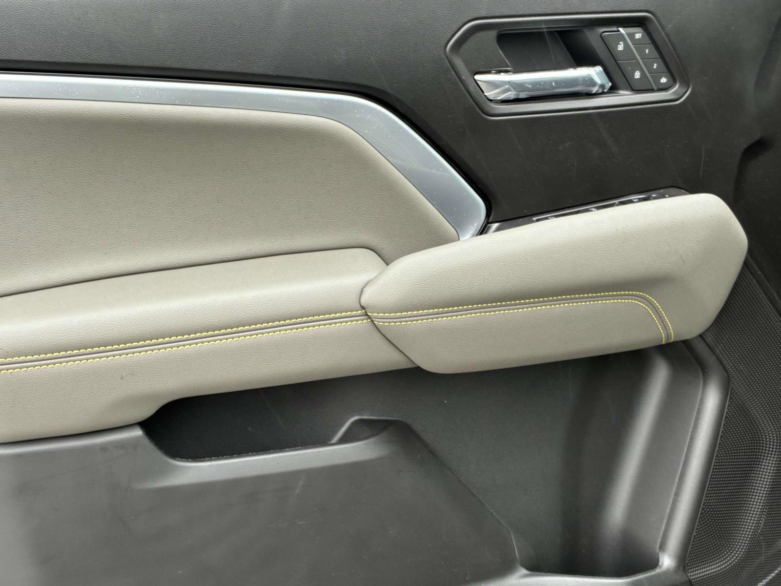 2025 Chevrolet Colorado Vehicle Photo in LOS ANGELES, CA 90007-3794