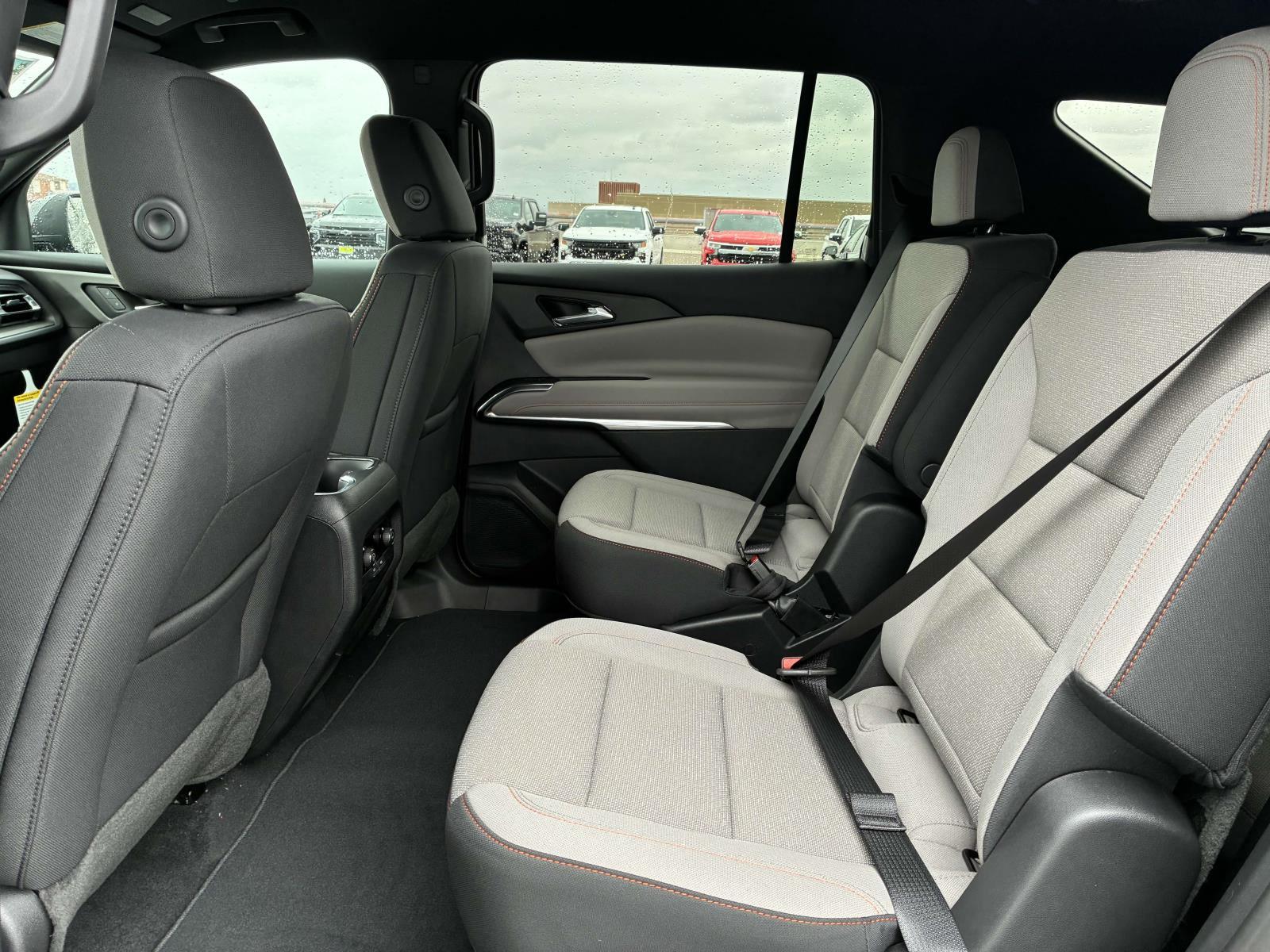 2025 Chevrolet Traverse Vehicle Photo in LOS ANGELES, CA 90007-3794