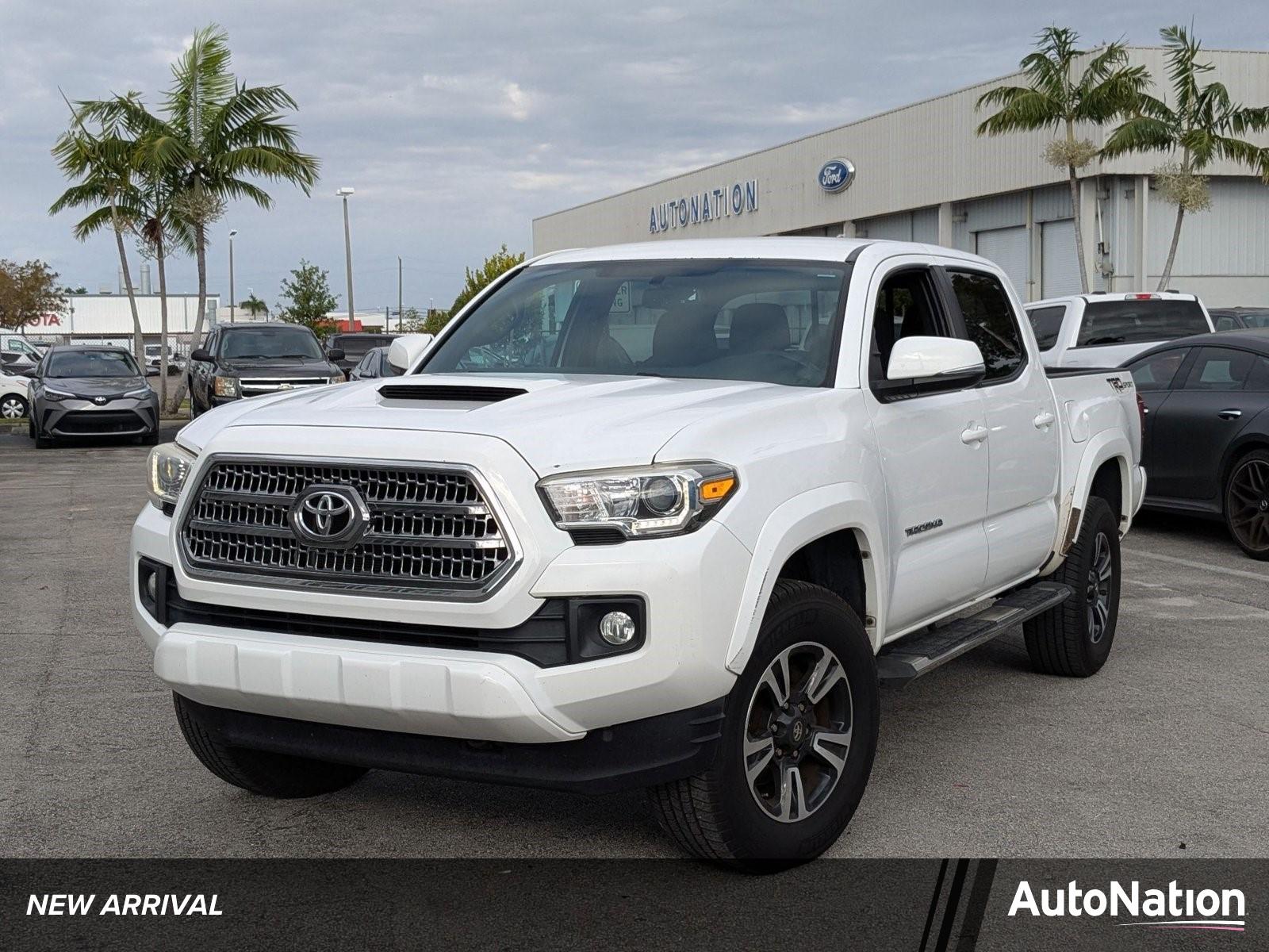 2016 Toyota Tacoma Vehicle Photo in Miami, FL 33015