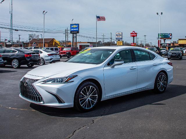 2022 Lexus ES Vehicle Photo in MADISON, IN 47250-1611